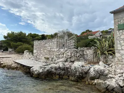 Kuća 66 m², otok Žut - mir i priroda - 9