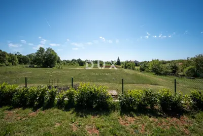 Building land, Labin - peaceful location by nature