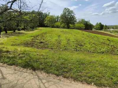 Building plot 2,297 m² near Pazin - 3