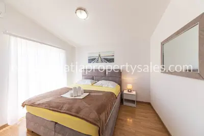Kuća, Kaštela, 300 m², 615 000 € - 11