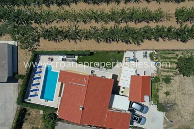 Kuća, Kaštela, 300 m², 615 000 € - 4