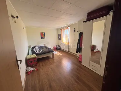 House 179 m², Gornji Kneginec, large yard - 12
