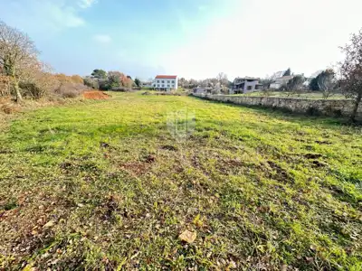 Istra, Građevinsko zemljšte 3 km od mora - 6