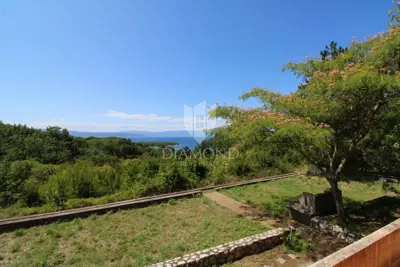 Haus zum Kauf in Njivice, 286 m² - 18