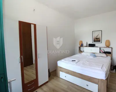 Haus zum Kauf in Njivice, 286 m² - 17