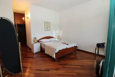 Haus zum Kauf in Njivice, 286 m² - 14