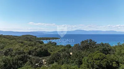 Njivice, krk - ekskluzivna kuća s putem do plaže