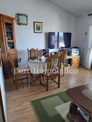 Kuća 472 m², Malinska na Krku - 7 apartmana i pogled na more - 9