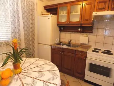 Kuća 472 m², Malinska na Krku - 7 apartmana i pogled na more - 15