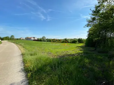 Građevinsko zemljište 1.115 m², Želiski - mirno okruženje - 5
