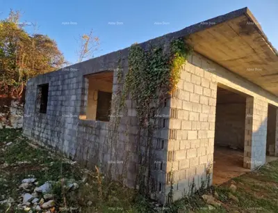 Haus 253 m², Vižinada-Ferenci, Rohbau und zusätzliches Grundstück