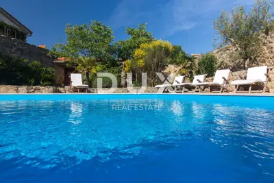 Krk Island, Krk - Surroundings, estate 300 m² with 2 pools - 10