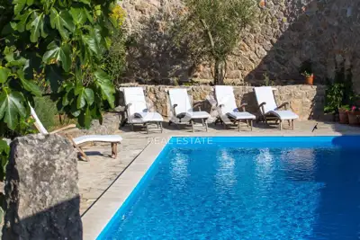 Krk Island, Krk - Surroundings, estate 300 m² with 2 pools - 4