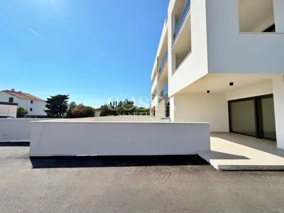 Stan 88 m², Privlaka - 2 lođe, krovna terasa - 3