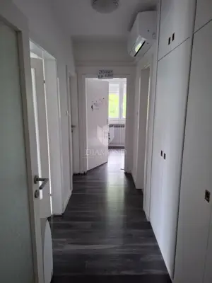 Kuća u Labinu, 8000 m² okućnice i mirno okruženje - 10