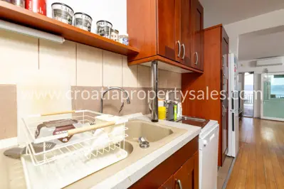 Stan, Omiš, 80 m², 2-soban, 250 000 € - 7