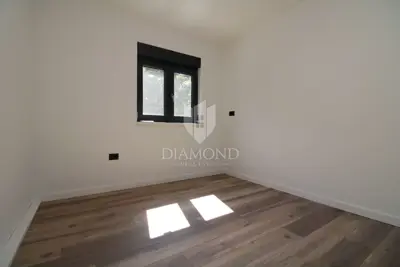 House 303 m², Gračišće - peace and privacy - 11