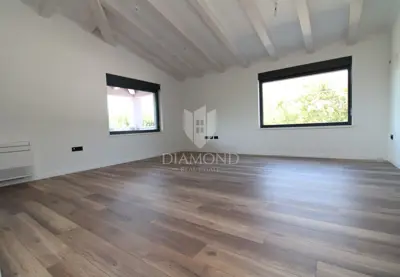 House 303 m², Gračišće - peace and privacy - 9