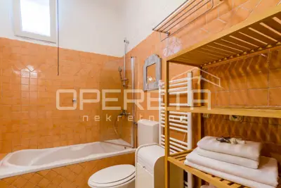 Luksuzno namješteni stanovi uz more na Korčuli – rijetka prilika - 20