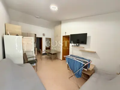 Erdgeschosshaus 155 m², Vir - 2 Apartments und privater Parkplatz - 11