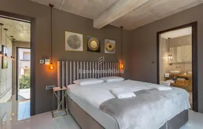 Moderna urbana villa s bazenom, otok Krk - 9