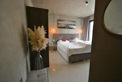Moderna urbana villa s bazenom, otok Krk - 18