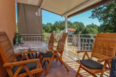 Umag, okolica, samostojeća kuća na mirnoj lokaciji!