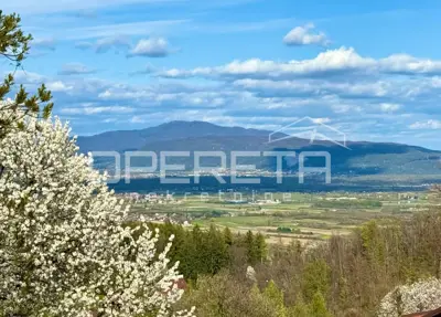 Land plot 673 m², Vrhovčak - open view of Zagreb