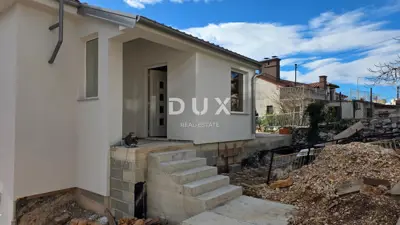 House 170 m², Vojak - sea and city view - 19
