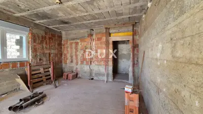 House 170 m², Vojak - sea and city view - 9