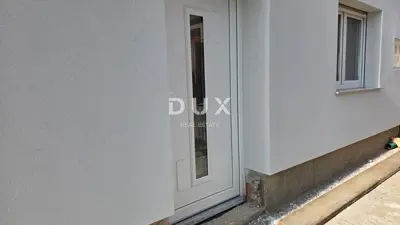 House 170 m², Vojak - sea and city view - 21