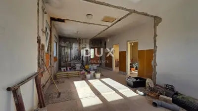 House 170 m², Vojak - sea and city view - 12
