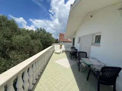 House in Neviđane, island of Pašman - 3 residential units - 10