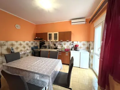 Wohnung zur Miete in Bribir, 100 m² - 3