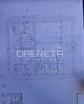 Top-Investition in Dalmatien: 4 Apartments + Hof + Projekt - 50 m vom Meer - 22
