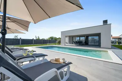 House for sale in Labin, 127,8 m² - 3