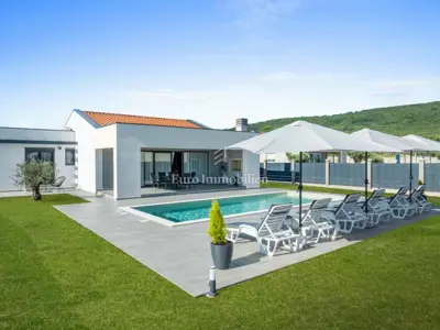 House for sale in Labin, 127,8 m² - 19