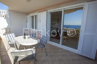 Apartmentgebäude 908 m², Drvenik, 80 m vom Meer und vom Strand entfernt - 10