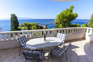 Apartmentgebäude 908 m², Drvenik, 80 m vom Meer und vom Strand entfernt - 11