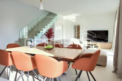 Prodaja, Kuća, Krk, Linardići, Samostojeća, 255 m² - 3