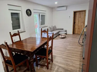 Freistehende Immobilie, Zamet Rijeka, Grundstück 600 m² und Garten - 12