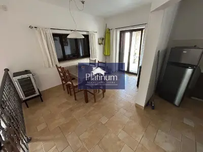 Kuća 200 m², Pula, Nova Veruda - samostojeća kamena kuća - 21