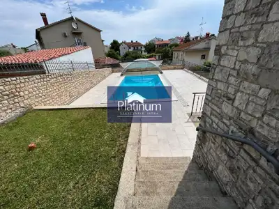 Kuća 200 m², Pula, Nova Veruda - samostojeća kamena kuća - 10