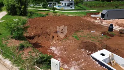 Land plot 900 m², Labin - quiet location and privacy - 3