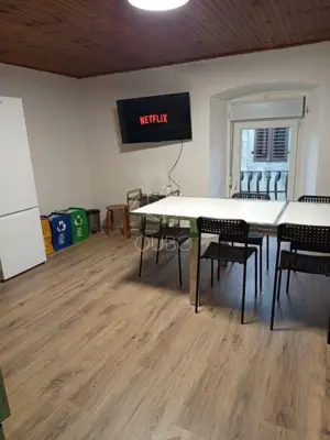Stan 83 m², Buzet - 3 spavaće sobe i 2 kupaonice - 14