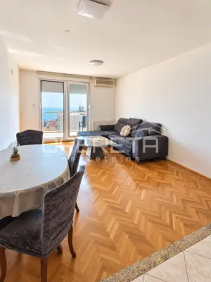 SPLIT, PAZDIGRAD – PROSTRANI TROSOBNI STAN 89 m² S GARAŽOM I POGLEDOM NA MORE - 7