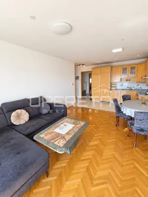 SPLIT, PAZDIGRAD – PROSTRANI TROSOBNI STAN 89 m² S GARAŽOM I POGLEDOM NA MORE - 5