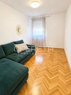 SPLIT, PAZDIGRAD – PROSTRANI TROSOBNI STAN 89 m² S GARAŽOM I POGLEDOM NA MORE - 16
