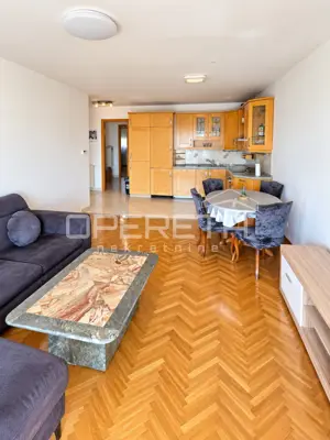SPLIT, PAZDIGRAD – PROSTRANI TROSOBNI STAN 89 m² S GARAŽOM I POGLEDOM NA MORE - 4
