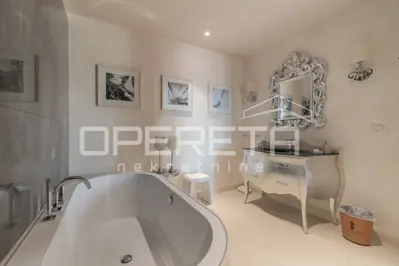 House for sale in Poreč, 226 m² - 14